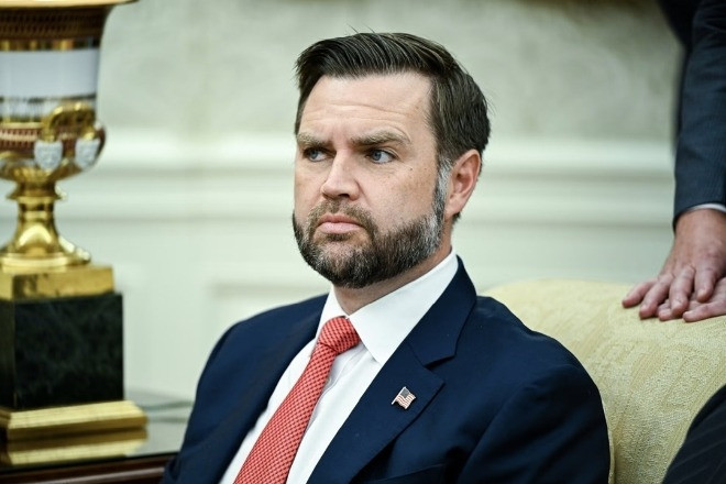Phó Tổng thống Mỹ từ chối gọi Ukraine là 'đồng minh'
