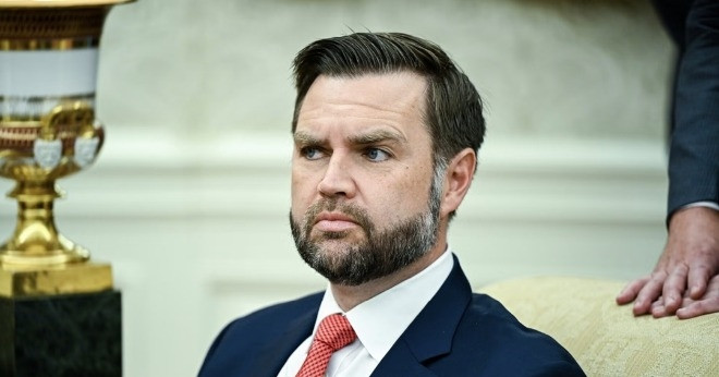 Phó Tổng thống Mỹ từ chối gọi Ukraine là &amp;apos;đồng minh&amp;apos;