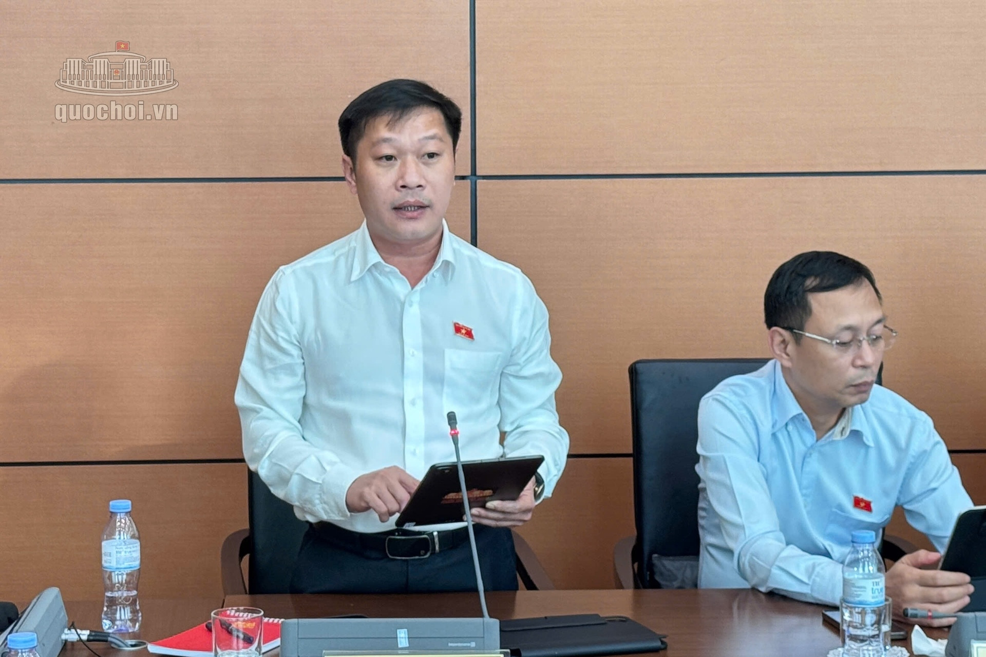 Quyền thì luật đã trao nhưng người dân không biết kêu ở đâu, kêu ai