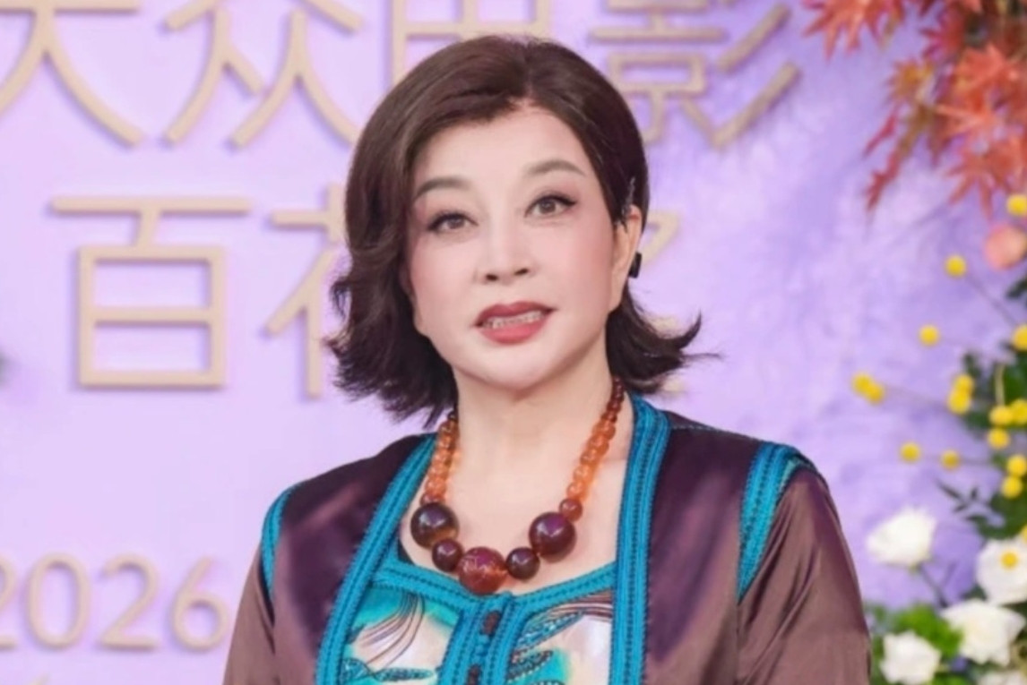 'Võ Tắc Thiên' Lưu Hiểu Khánh kín lịch lưu diễn bất chấp ồn ào kiện tụng