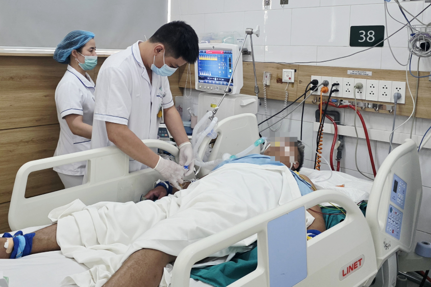 Vụ 40 người ngộ độc khí: Người đàn ông thu mua phế liệu tiên lượng tử vong cao