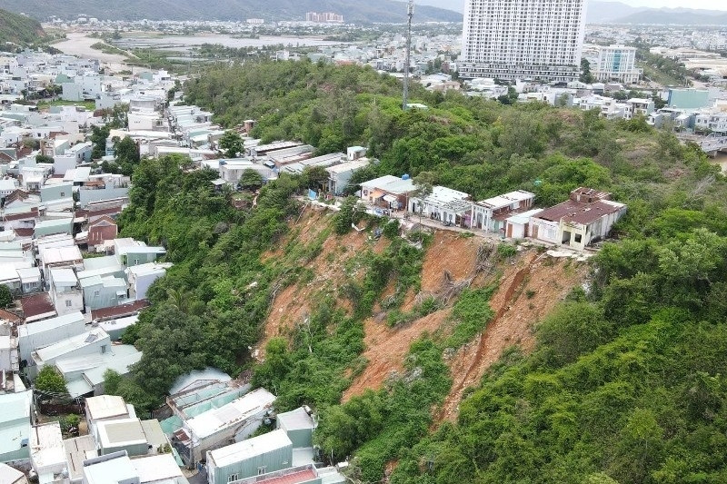 Đề xuất san phẳng núi Một ở Quy Nhơn, di dời hơn 200 hộ dân để tránh sạt lở