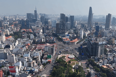 Trung tâm TPHCM thành 'đại công trường' khi thi công metro số 2