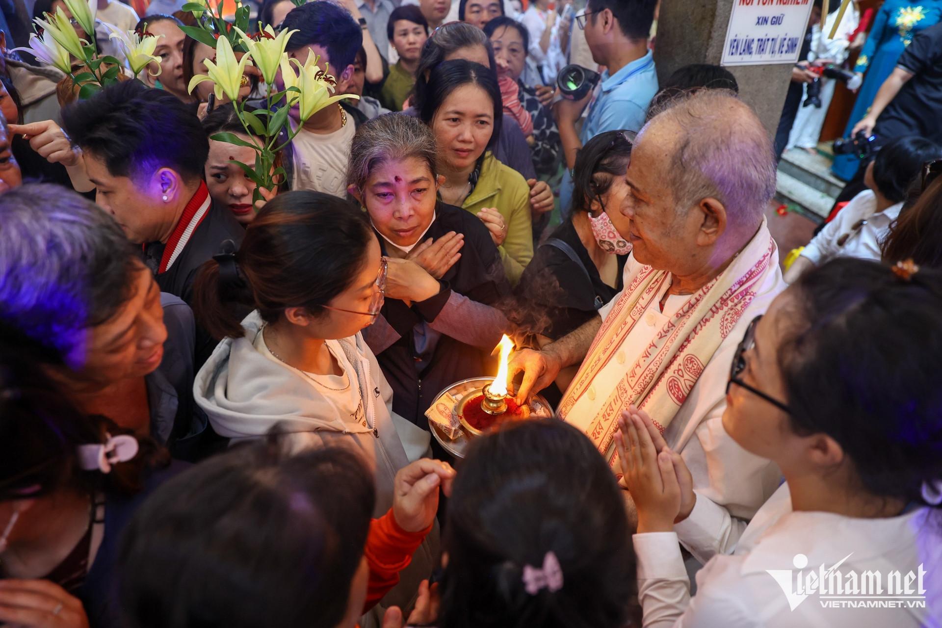 W-chùa ấn độ TPHCM Nguyễn Huế 21.jpg