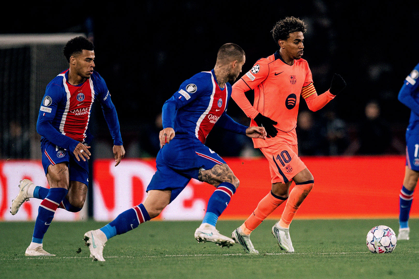 Yamal PSG Barca 3.jpg