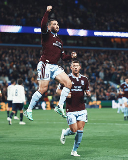 https://static-images.vnncdn.net/vps_images_publish/000001/000003/2026/10/22/aston-villa-1-507.jpeg