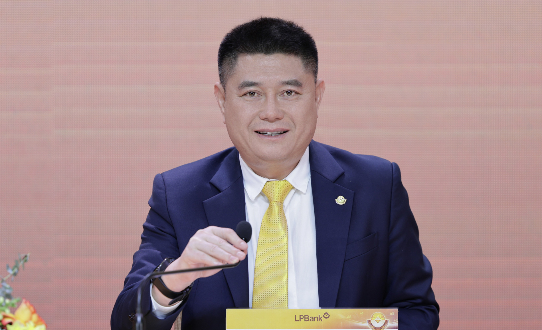 bau thuy 1.jpg