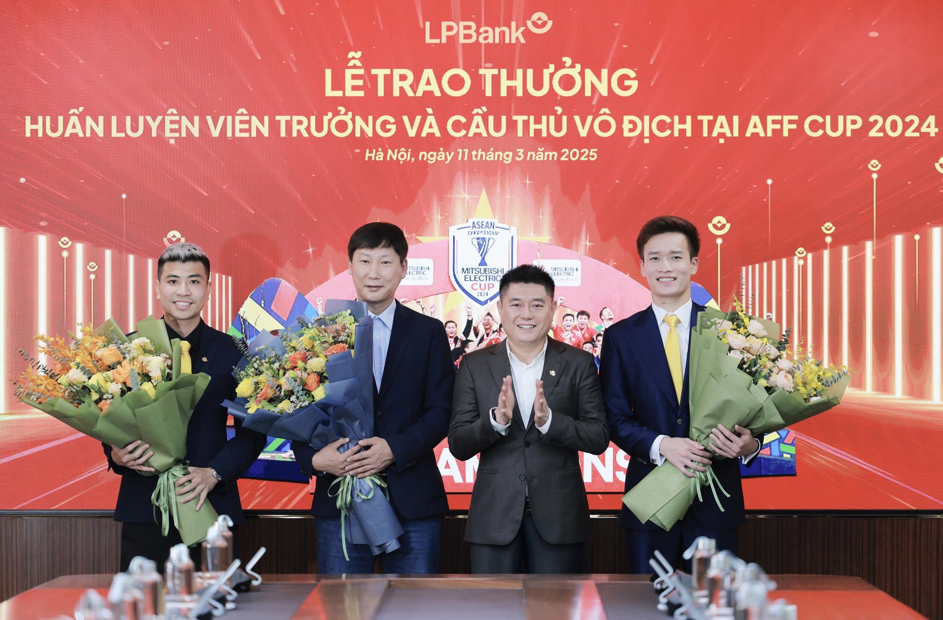 bau thuy 2.jpg