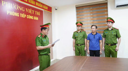 https://static-images.vnncdn.net/vps_images_publish/000001/000003/2026/10/22/dinh-thanh-tung-2779.jpeg
