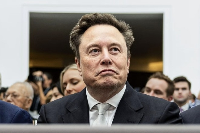 Ngoại trưởng Mỹ nói vấn đề Starlink ở Ukraine là do Elon Musk quyết định