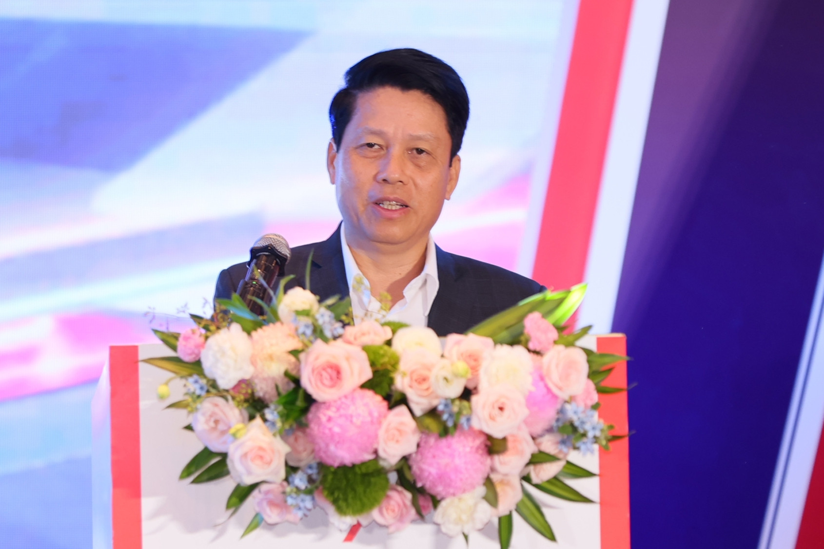 Phó Thống đốc Phạm Tiến Dũng: Ngân hàng nào không đảm bảo an ninh mạng nên đóng Mobile Banking