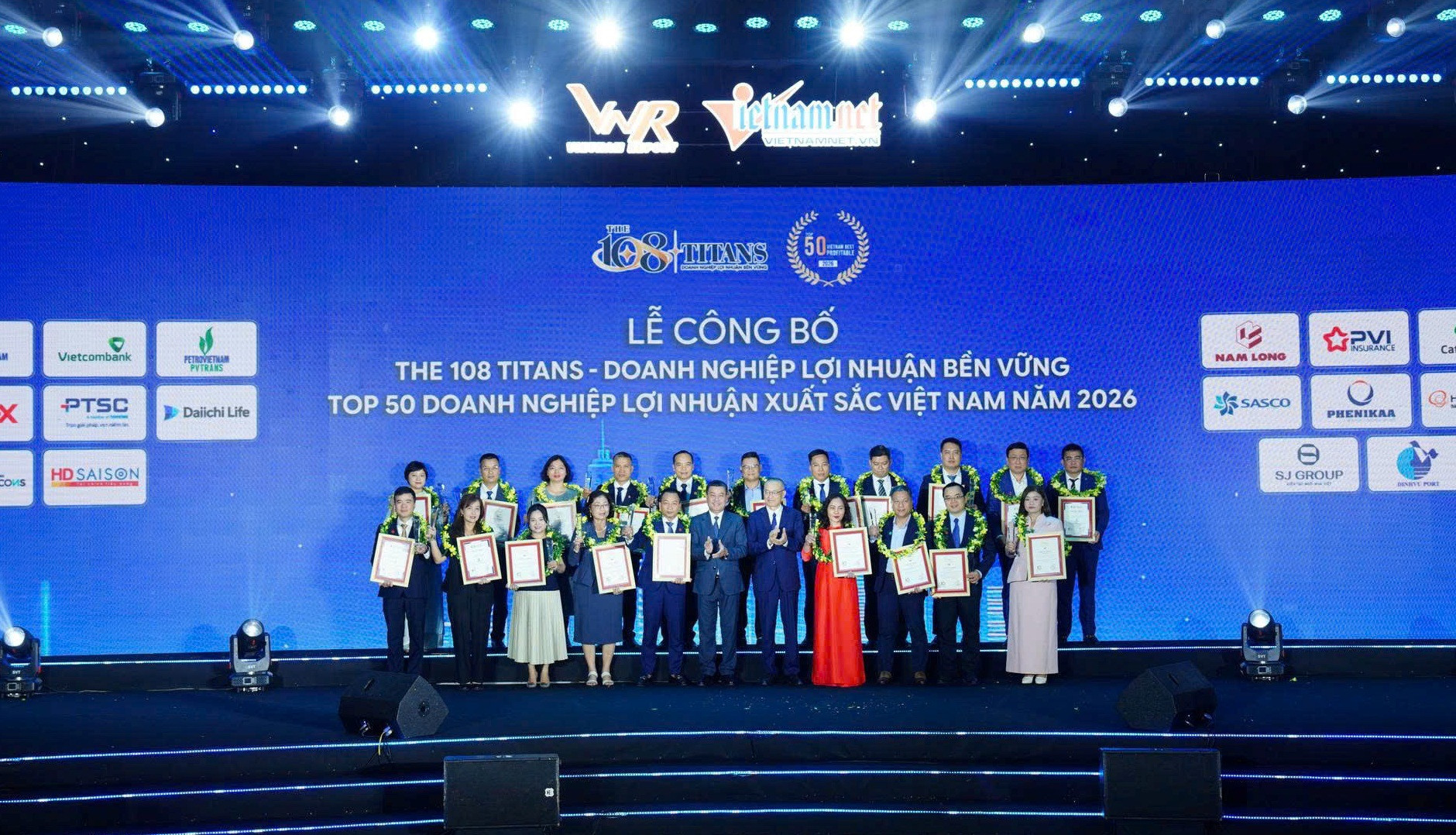 top 50 doanh nghiep.jpg