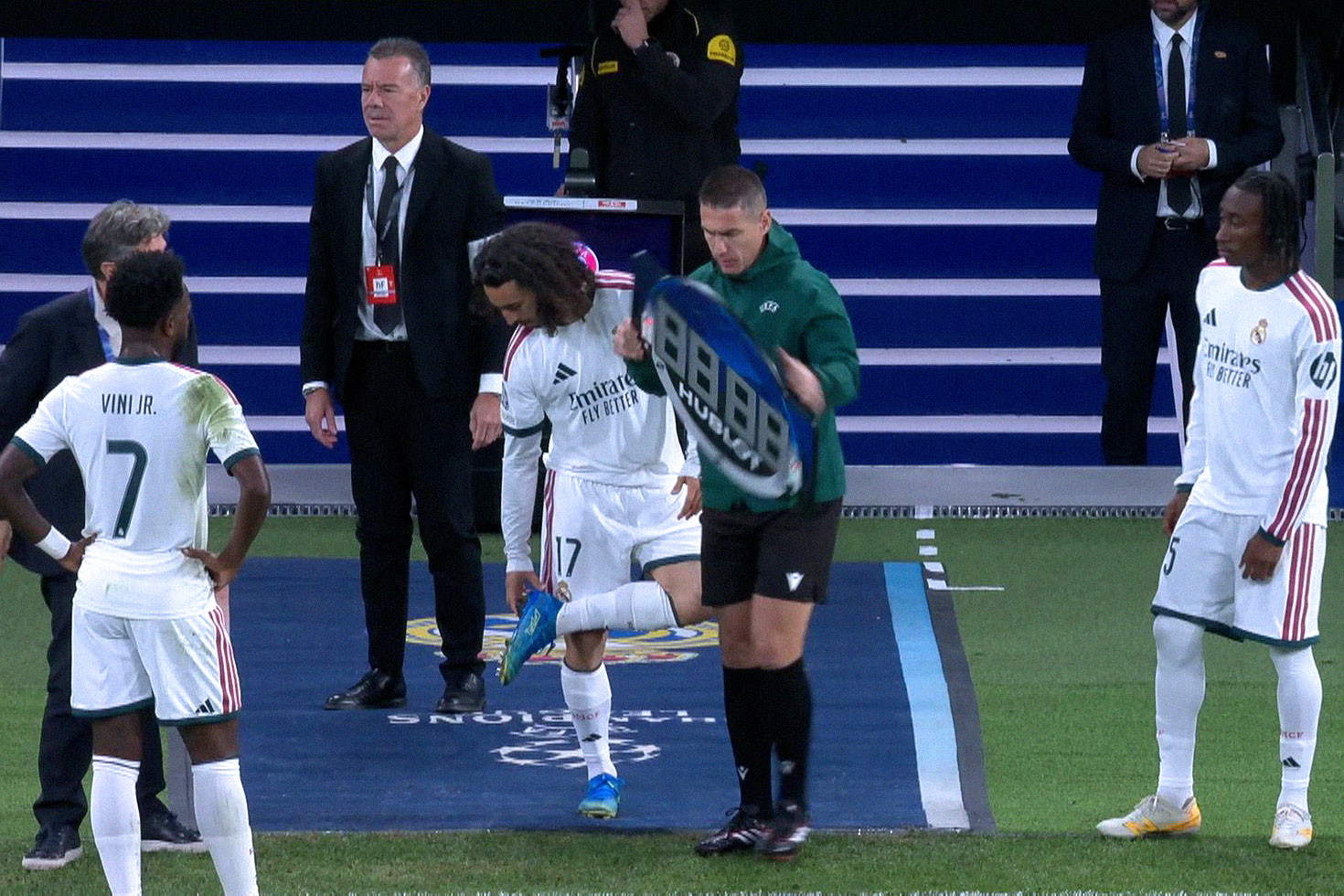 Vinicius Real Madrid Leipzig 2.jpg