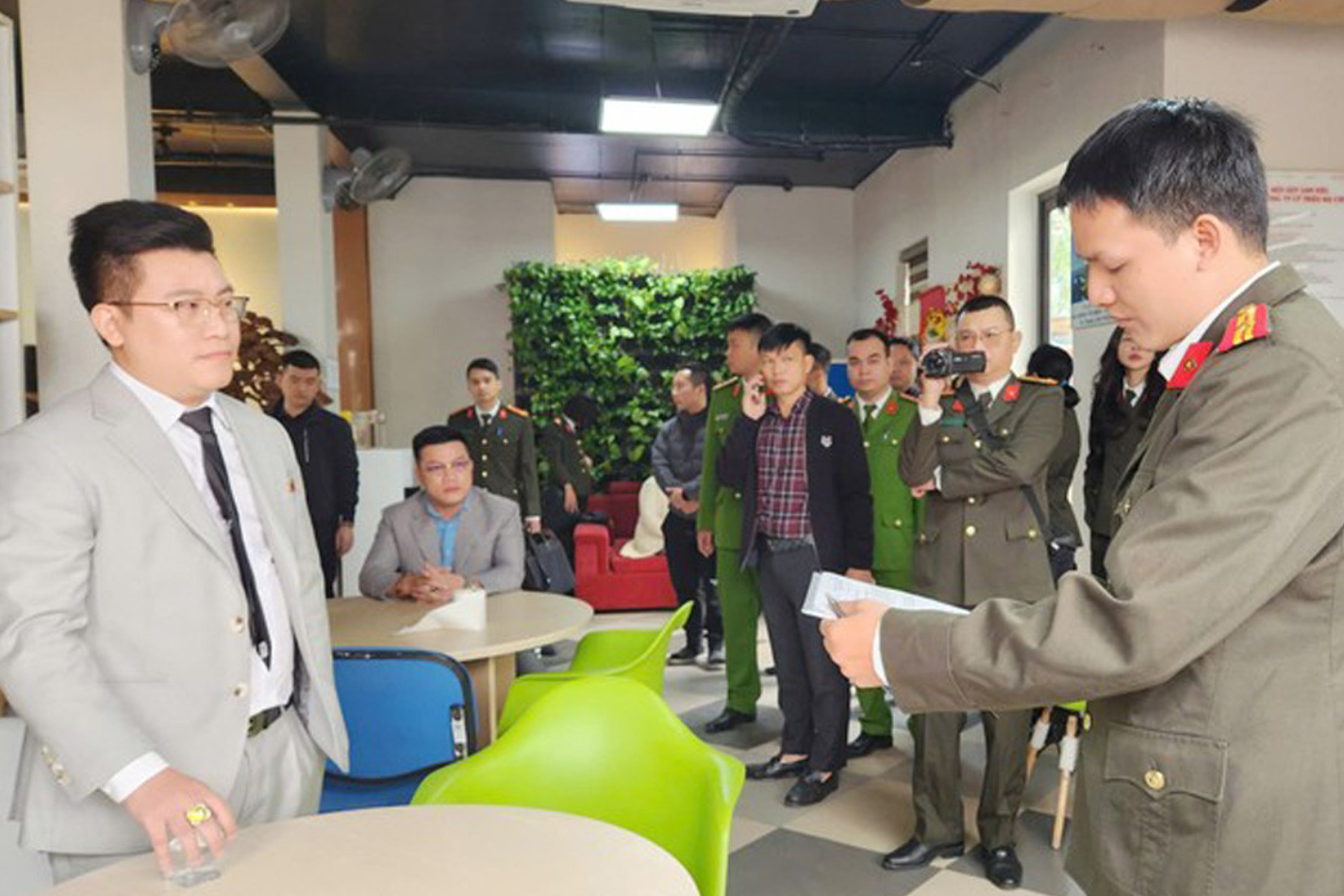 Xét xử ông chủ Công ty Triệu Nụ Cười Hồ Quốc Thân cùng các đồng phạm