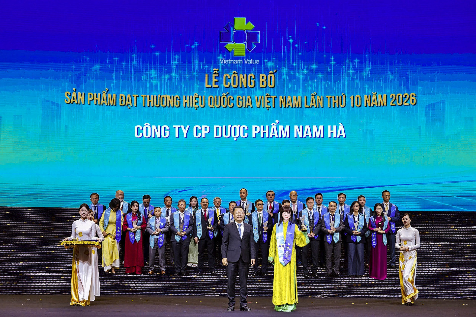 Anh thay duoc pham nam ha.jpg