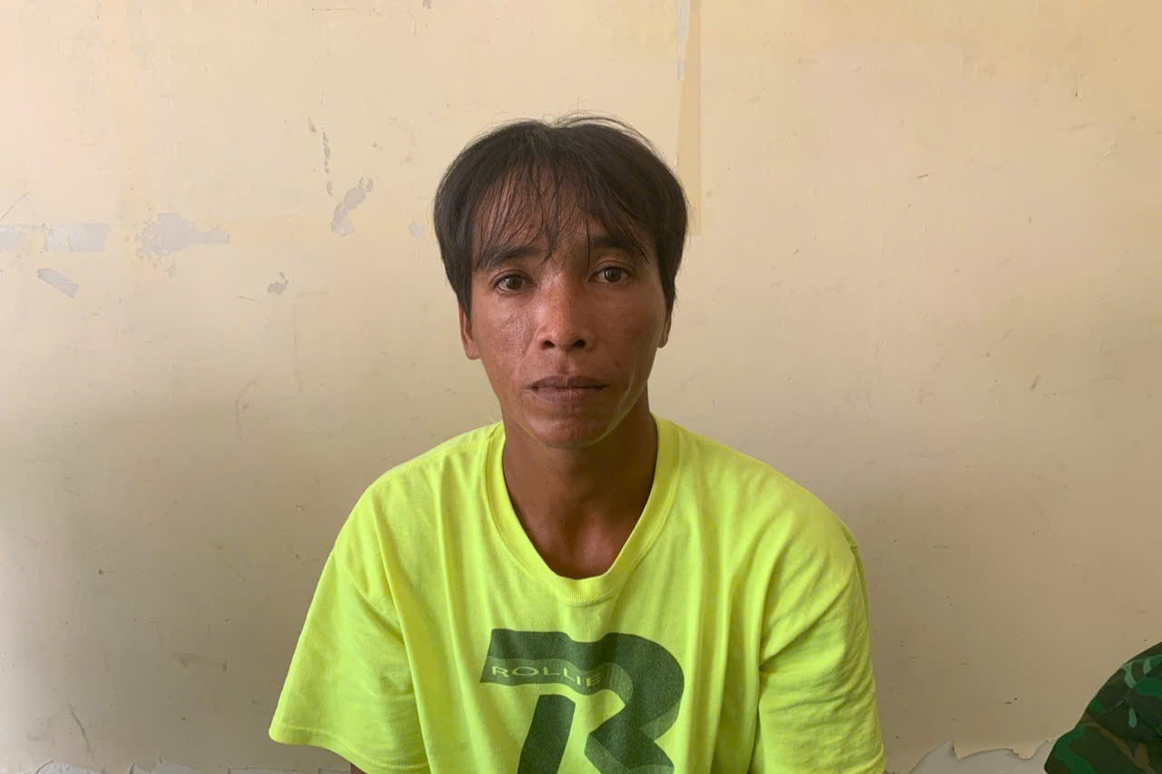 Bắt tạm giam đối tượng đâm đồng nghiệp rồi bỏ đi ngủ