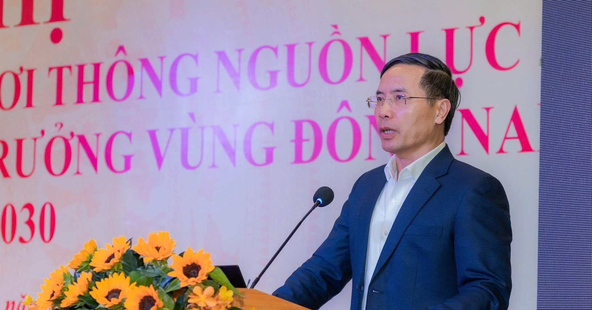 Có nhà xưởng, đầy đơn hàng nhưng doanh nghiệp vẫn "khát vốn" vì thiếu sổ đỏ