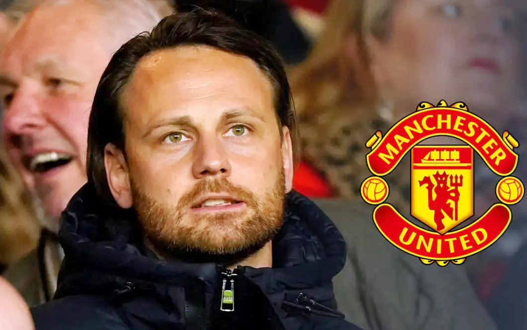 F365 One Badge Christopher Vivell Manchester United 1320x742.jpg