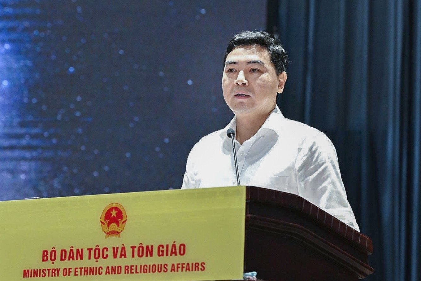 Khẩn trương rà soát vị trí việc làm, xây dựng phương án biên chế