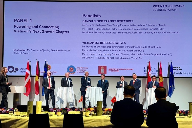 Petrovietnam tiên phong cùng các đối tác Đan Mạch phát triển điện gió ngoài khơi