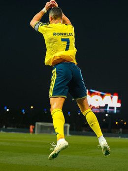 https://static-images.vnncdn.net/vps_images_publish/000001/000003/2026/10/23/ronaldo-al-nassr-2-2807.jpeg