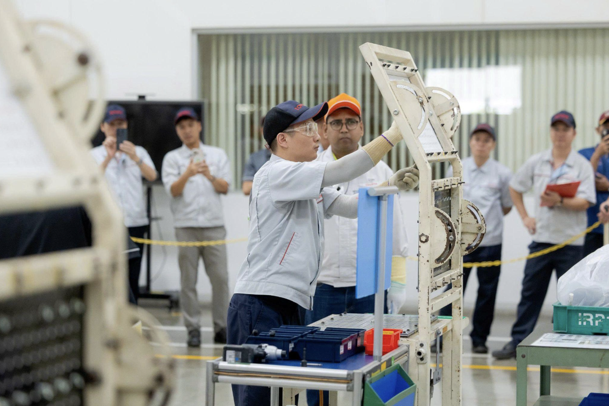 Tay nghề nhân lực ngành ô tô Việt Nam trên đấu trường quốc tế