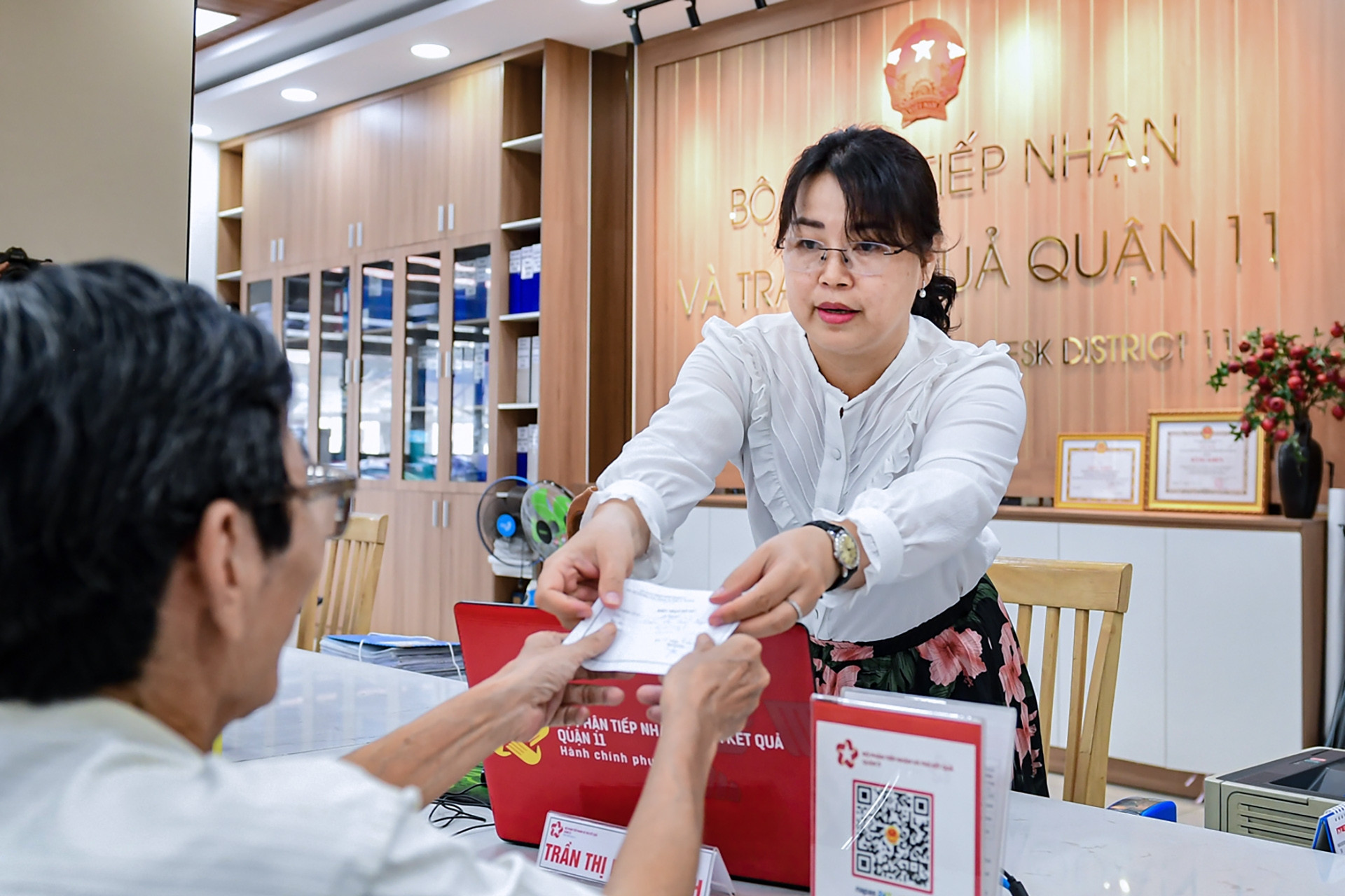 'Thể chế đang được viết lại với tốc độ chưa từng có'