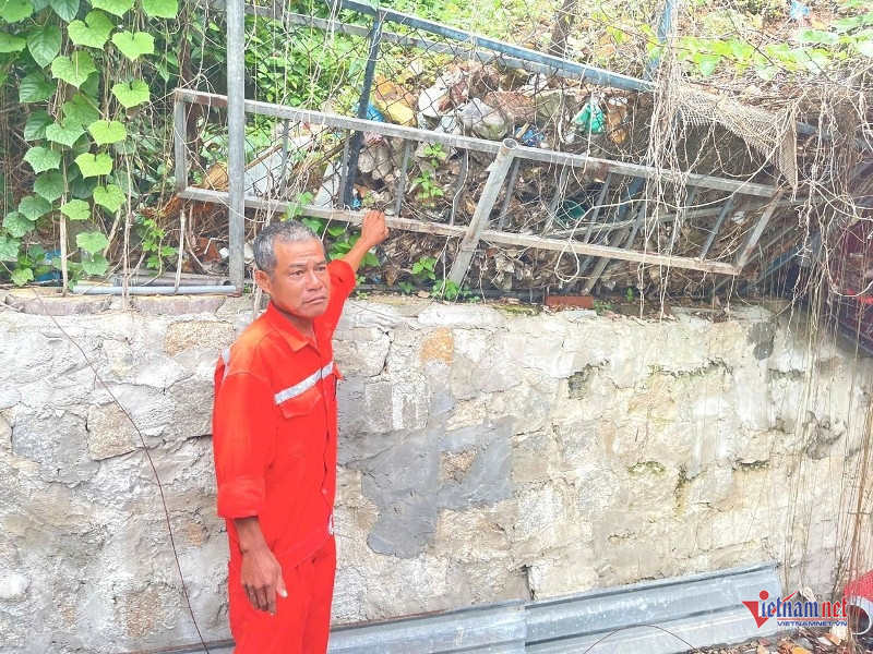 W-Cận cảnh núi Một 4.jpg