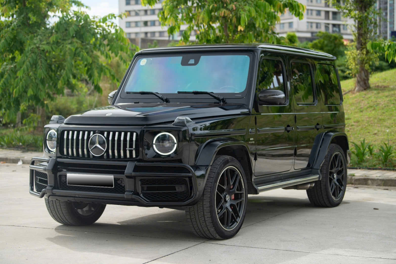 Xe SUV hạng sang Mercedes-AMG G 63 cũ hạ giá gần 1 tỷ đồng vẫn khó tìm khách