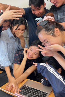 Báo VietnamNet