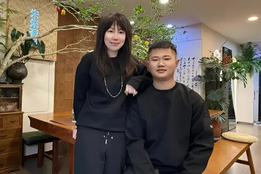Cô gái chuyển gần 2 triệu giúp chàng trai nghèo, 8 năm sau nhận món quà bất ngờ