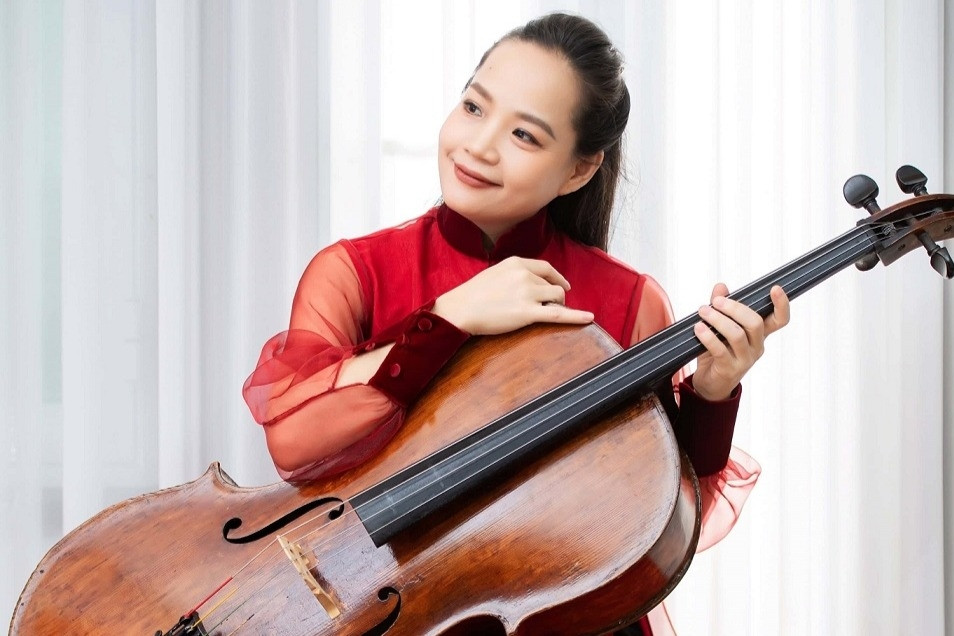 Nghệ sĩ Đinh Hoài Xuân đưa huyền thoại sống của cello thế giới về Việt Nam