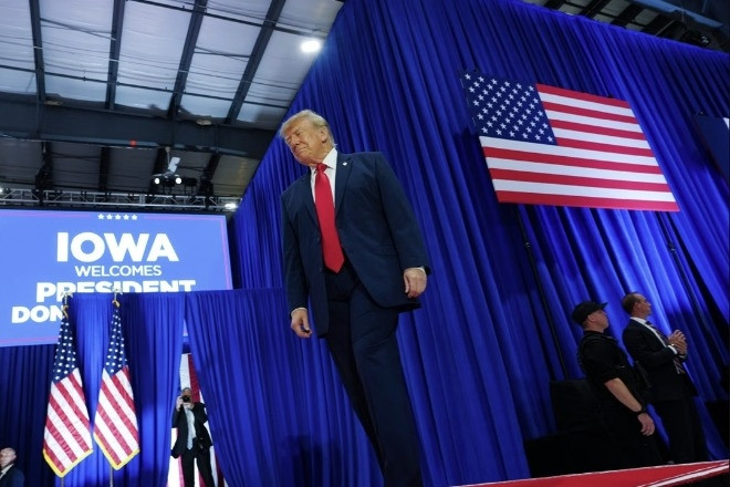 Ông Trump chỉ đạo Bộ Tư pháp nộp đơn kiện nếu ứng viên Cộng hòa thua ở Alaska