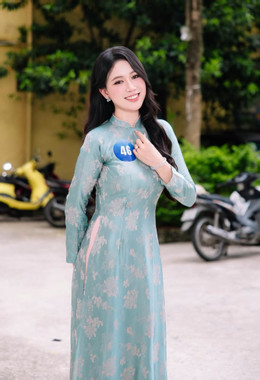 Trần Thu Hằng 7.JPG