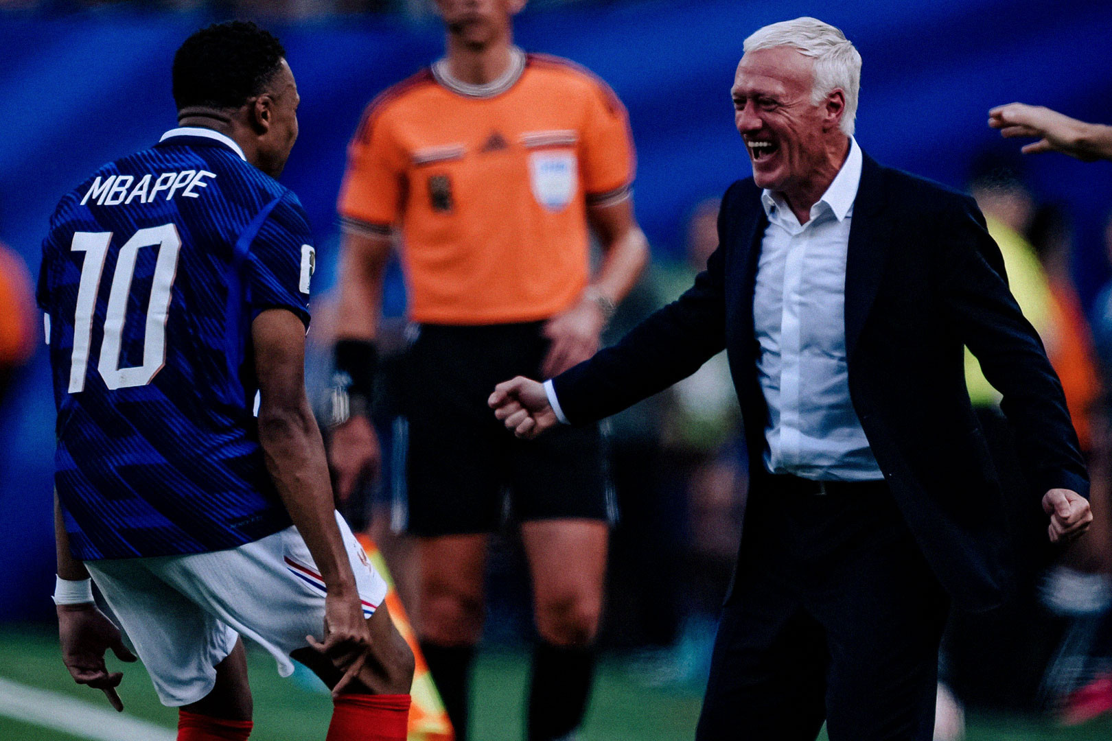 Deschamps Mbappe.jpg