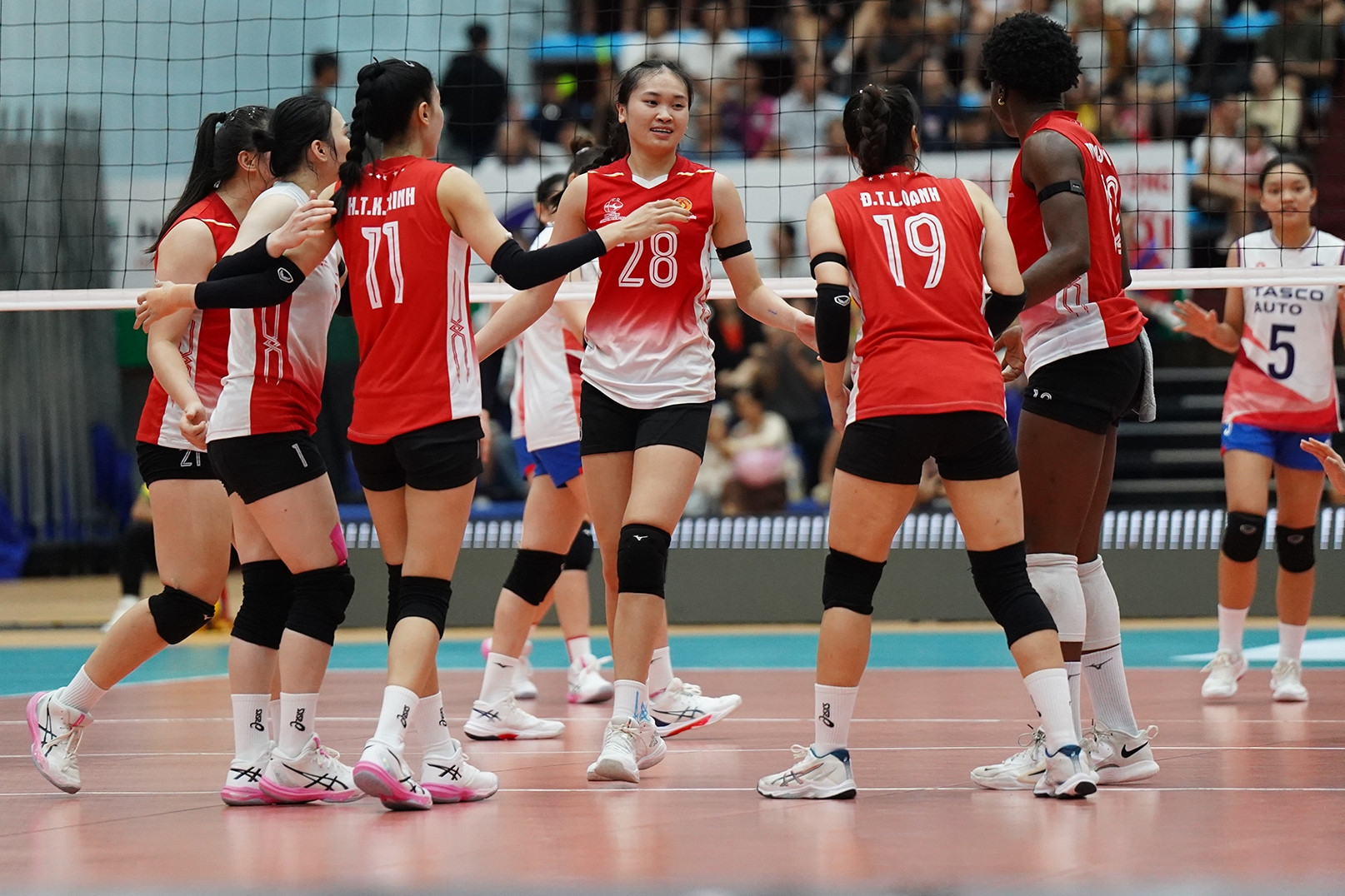 Kiều Trinh giúp Binh chủng Thông tin vô địch giải bóng chuyền QG 2026