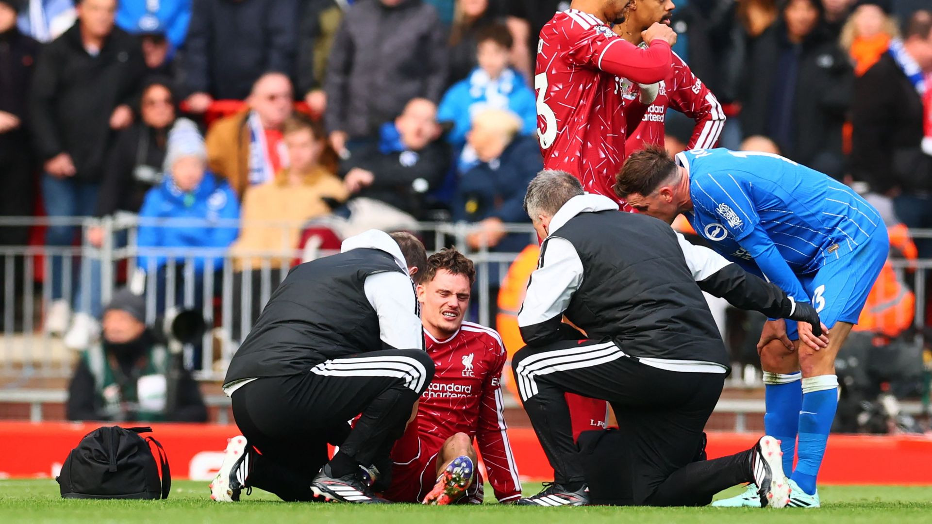 resources_premierleague_pulselive_com 2301517406 (2).jpg