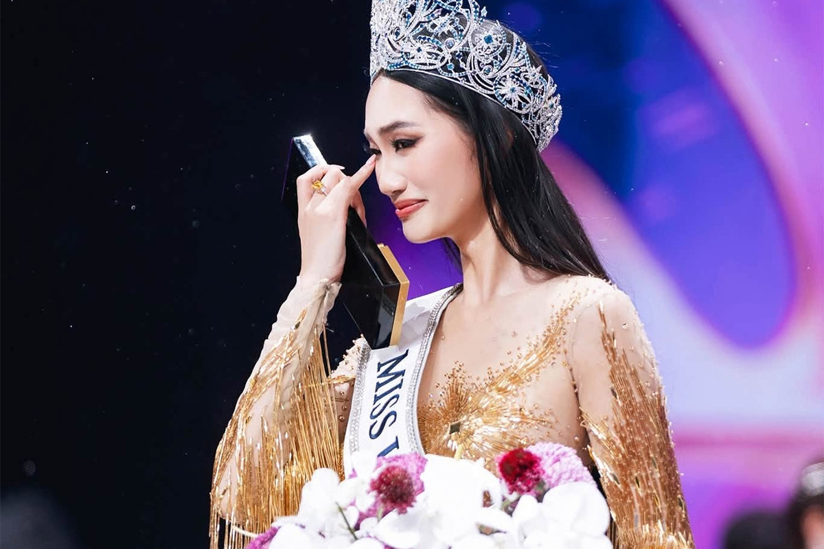 'Vụ' nhóm chat nói xấu: Hoa hậu Quỳnh Anh, Á hậu Mỹ Anh bị dừng biểu diễn, nộp phạt