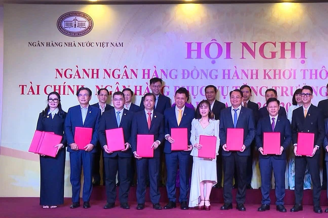 Cam kết tiên phong, kiến tạo sức bật Đông Nam Bộ