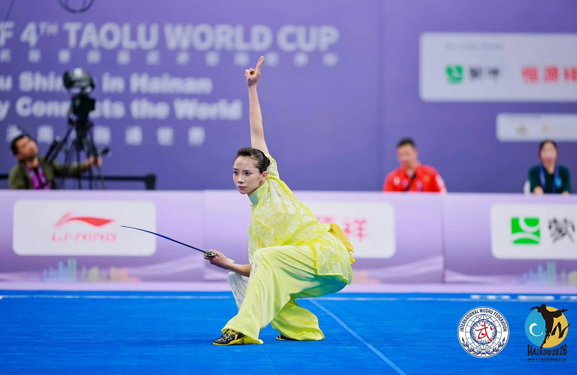 duong thuy vi 5.jpg
