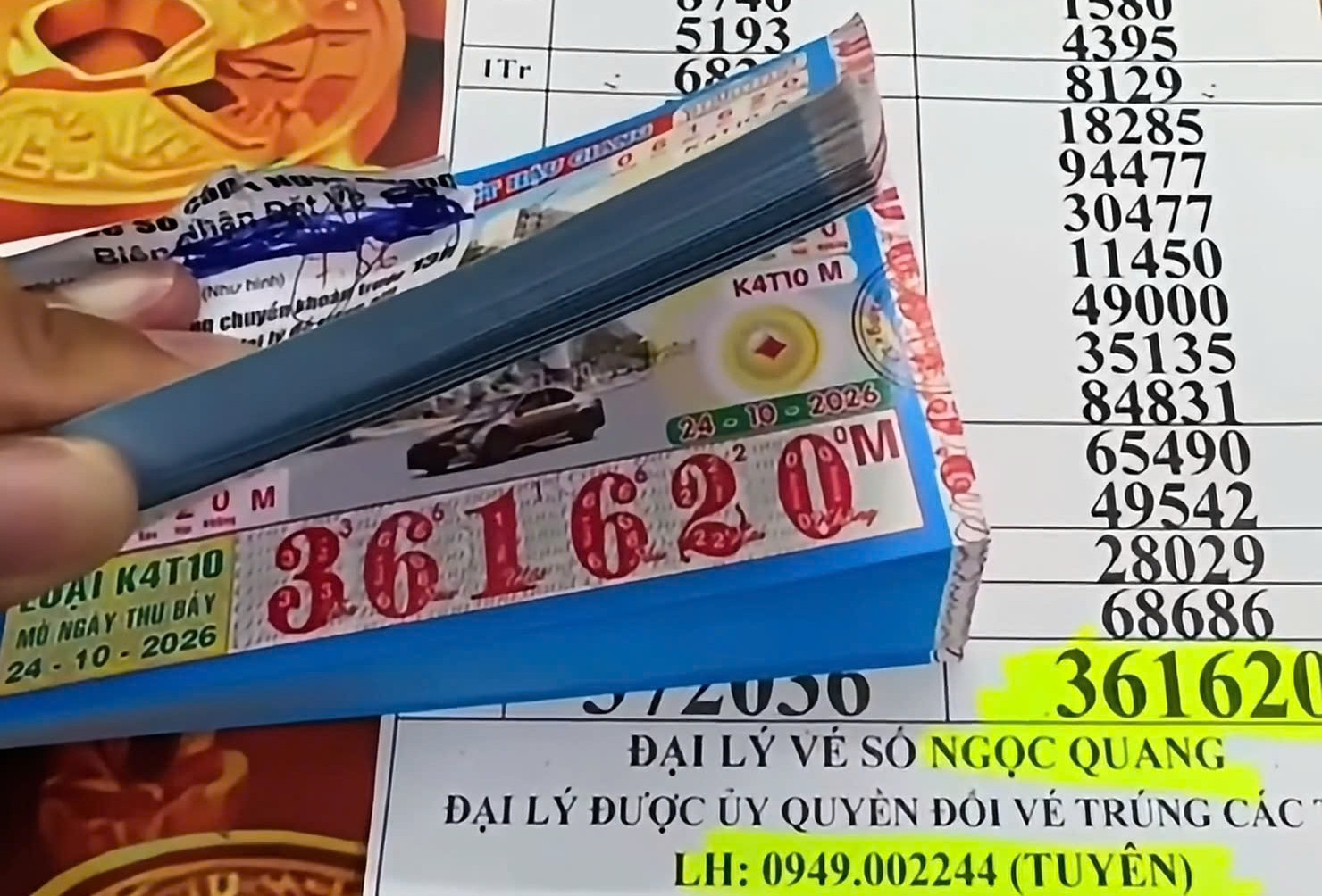 Mua 160 tờ vé số gửi đại lý giữ hộ, người đàn ông nhận tin trúng gần 40 tỷ đồng