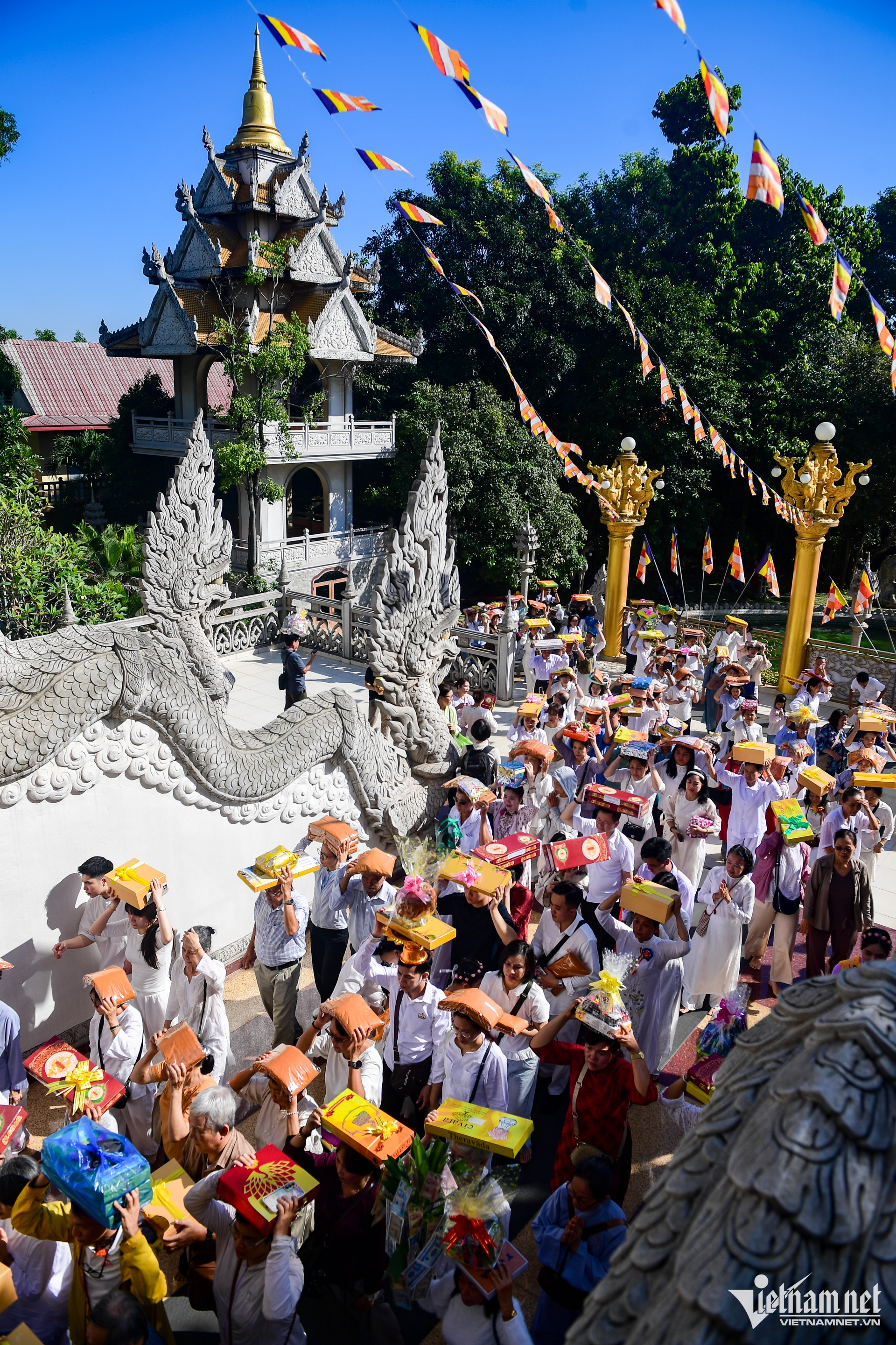 W-dâng y cathina TPHCM Nguyễn Huế 23.jpg