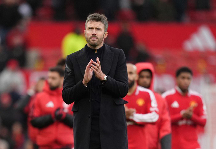 www_thesun_co_uk SOCCER Man Utd 16030802jpg JS1118444915 (1).jpg