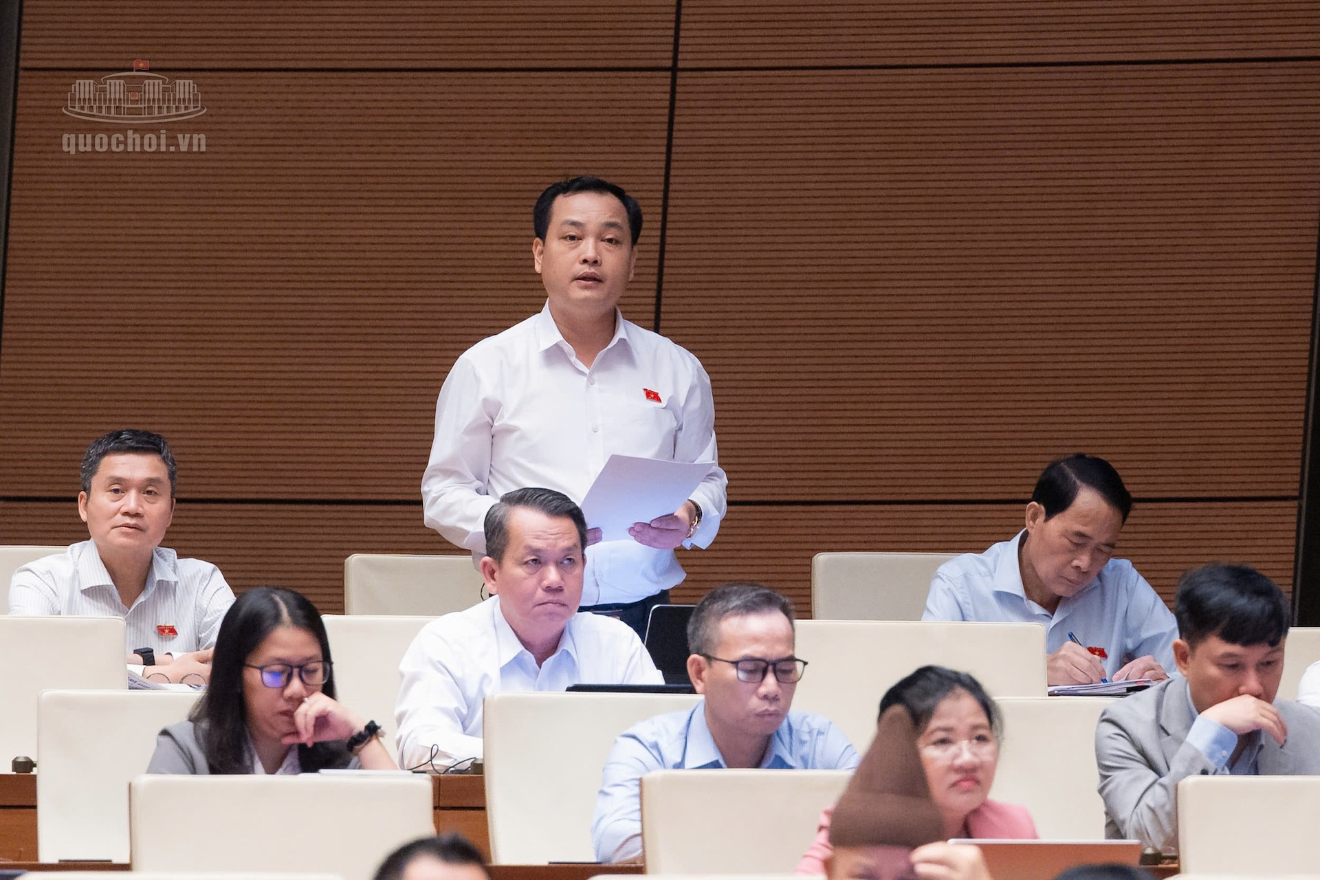 Đại biểu Lê Văn Đông