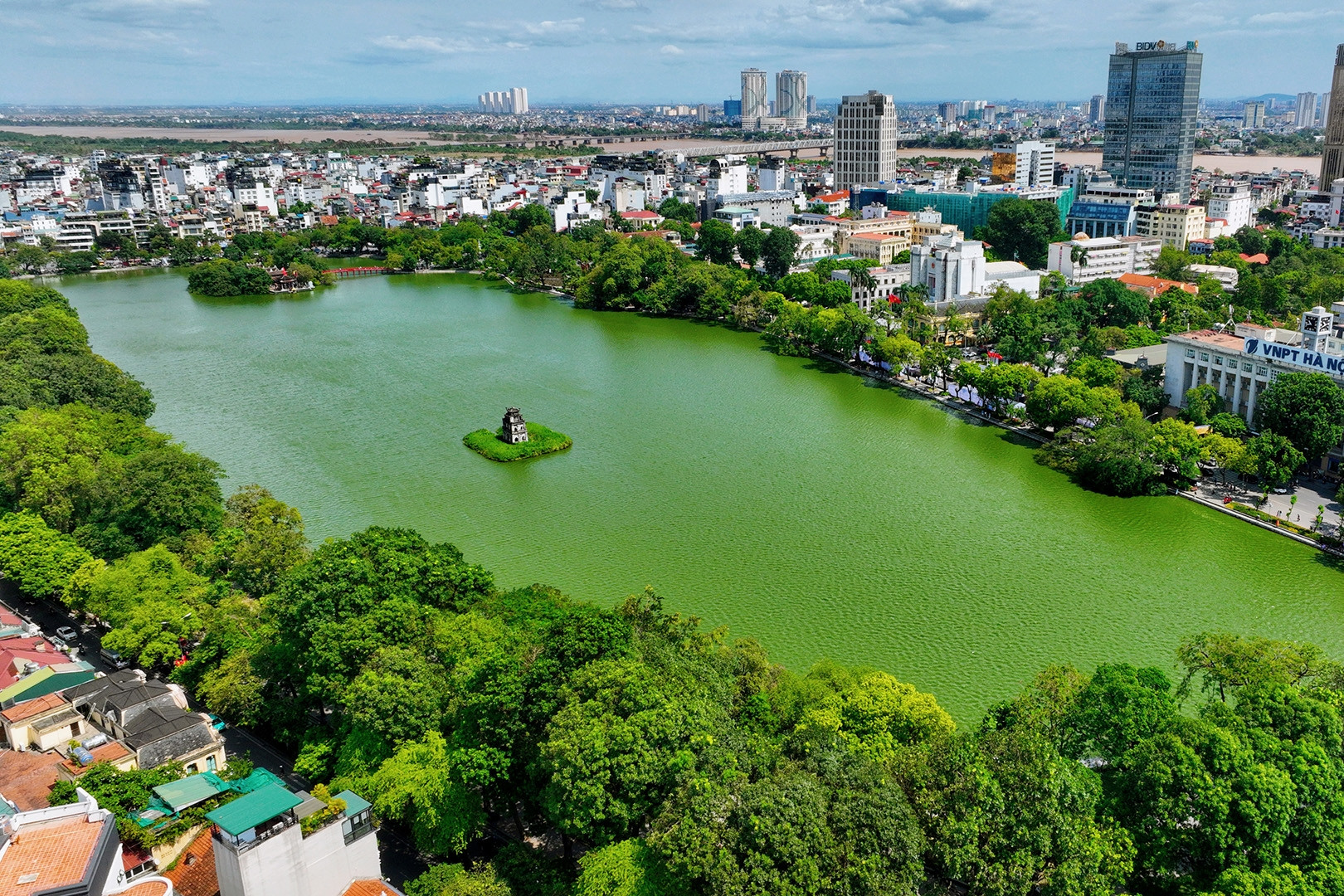 Hà Nội đề xuất đầu tư hơn 22.000 tỷ đồng tái thiết hồ Gươm