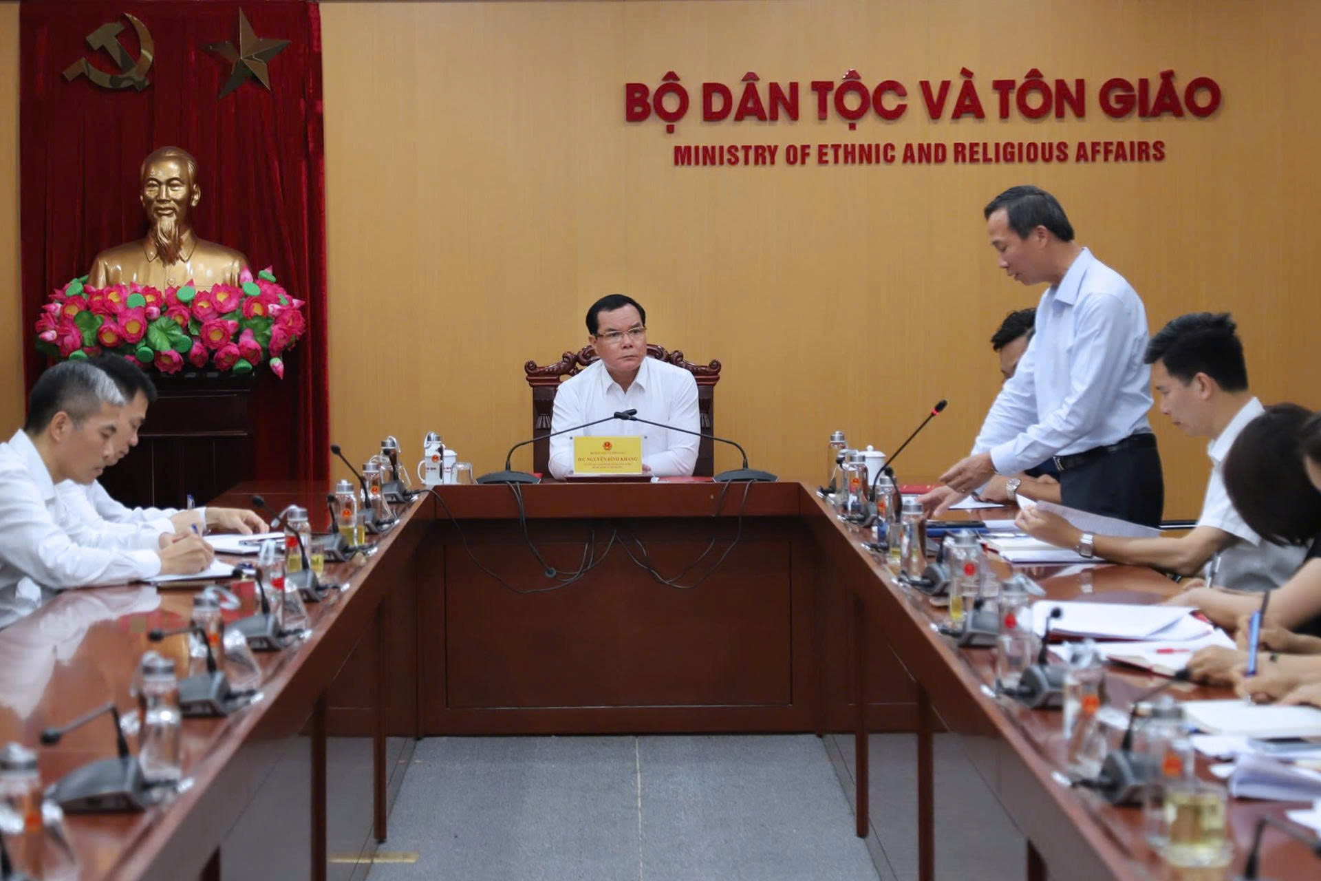 Hoàn thiện dự thảo Nghị định hướng dẫn Luật Tín ngưỡng, tôn giáo