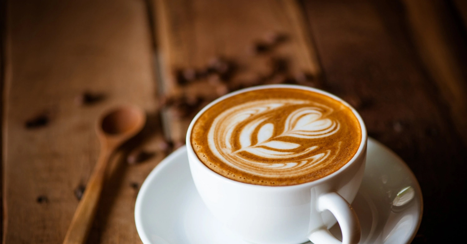 Ly cà phê tăng giá, khách bỏ quán quen vì cốc latte lên tới 91.000 đồng