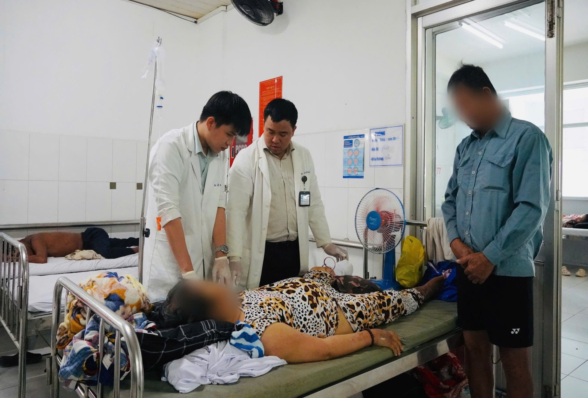 Quỹ Đinh Văn Nơi hỗ trợ chi phí phẫu thuật cho người phụ nữ bán vé số ở Phú Quốc