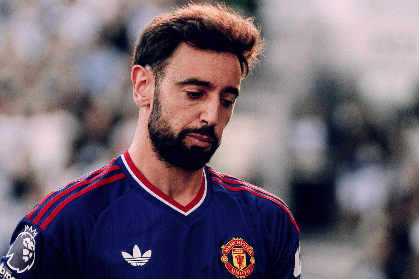 HLV Simeone muốn kéo Bruno Fernandes từ MU về Atletico