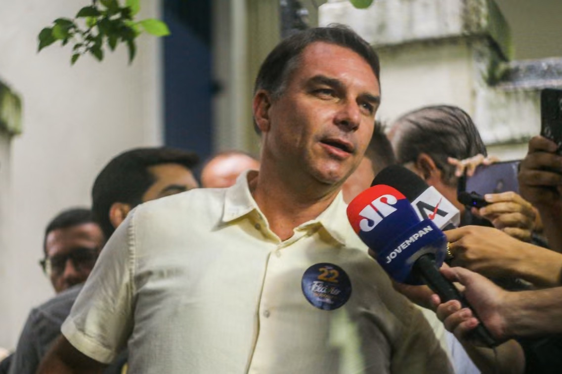 Ông Bolsonaro rời đất nước tới Mỹ sau thất bại trong bầu cử tổng thống Brazil